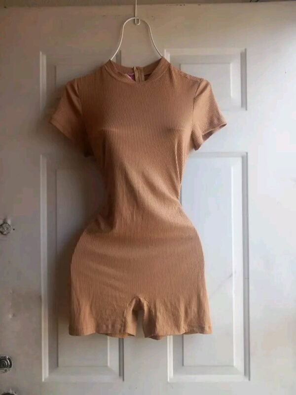 Mixed Female Dresses Liquidation Pallet - Image 3