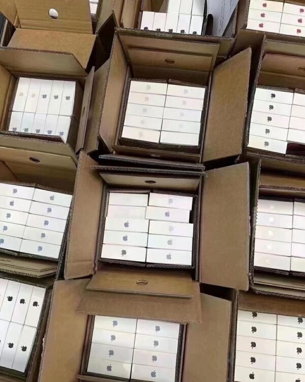 iPhone 14 Pro Max Liquidation Pallet - Image 3