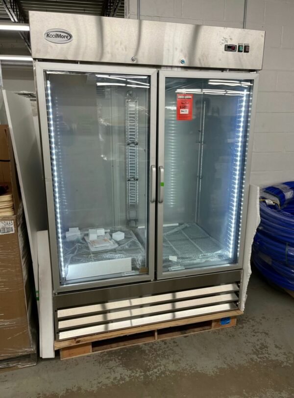 Reach-in Freezer