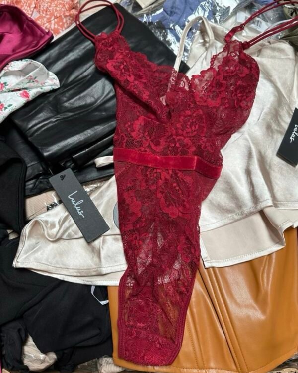 Lulus Women's Assorted Apparel Pallets - Image 5
