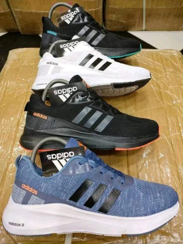 Adidas Sport Sneakers Pallets